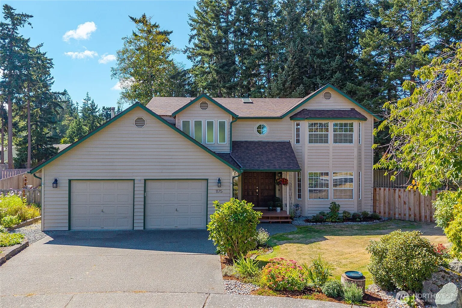 1175 NW Kitsap Terrace photo 1