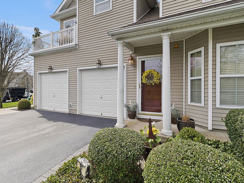 32 Halley Ln 32, Miller Place, NY 11764 Zillow