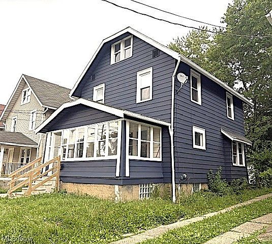1st image of 877 Hammel St