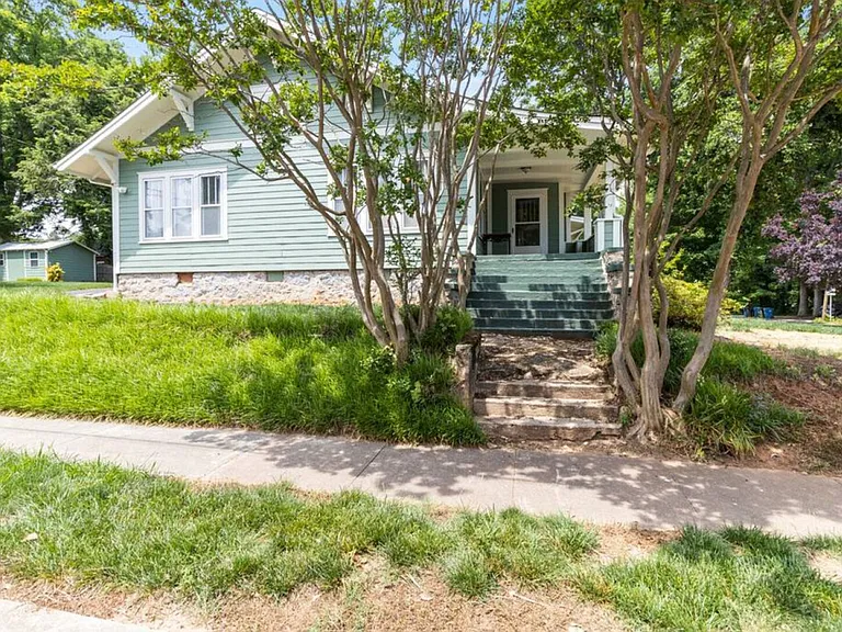 3rd Avenue Dr SE — Photo 8