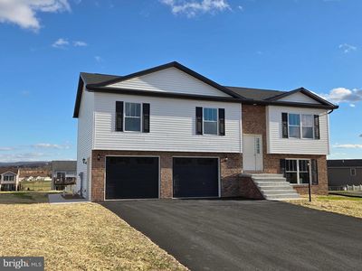 255 Grove Dr, Shippensburg, PA, 17257