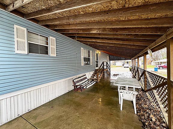 4th image of 1210 Borah St