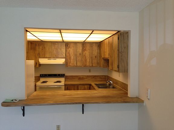 3rd image of 9301 SW 92nd Ave APT 103-C