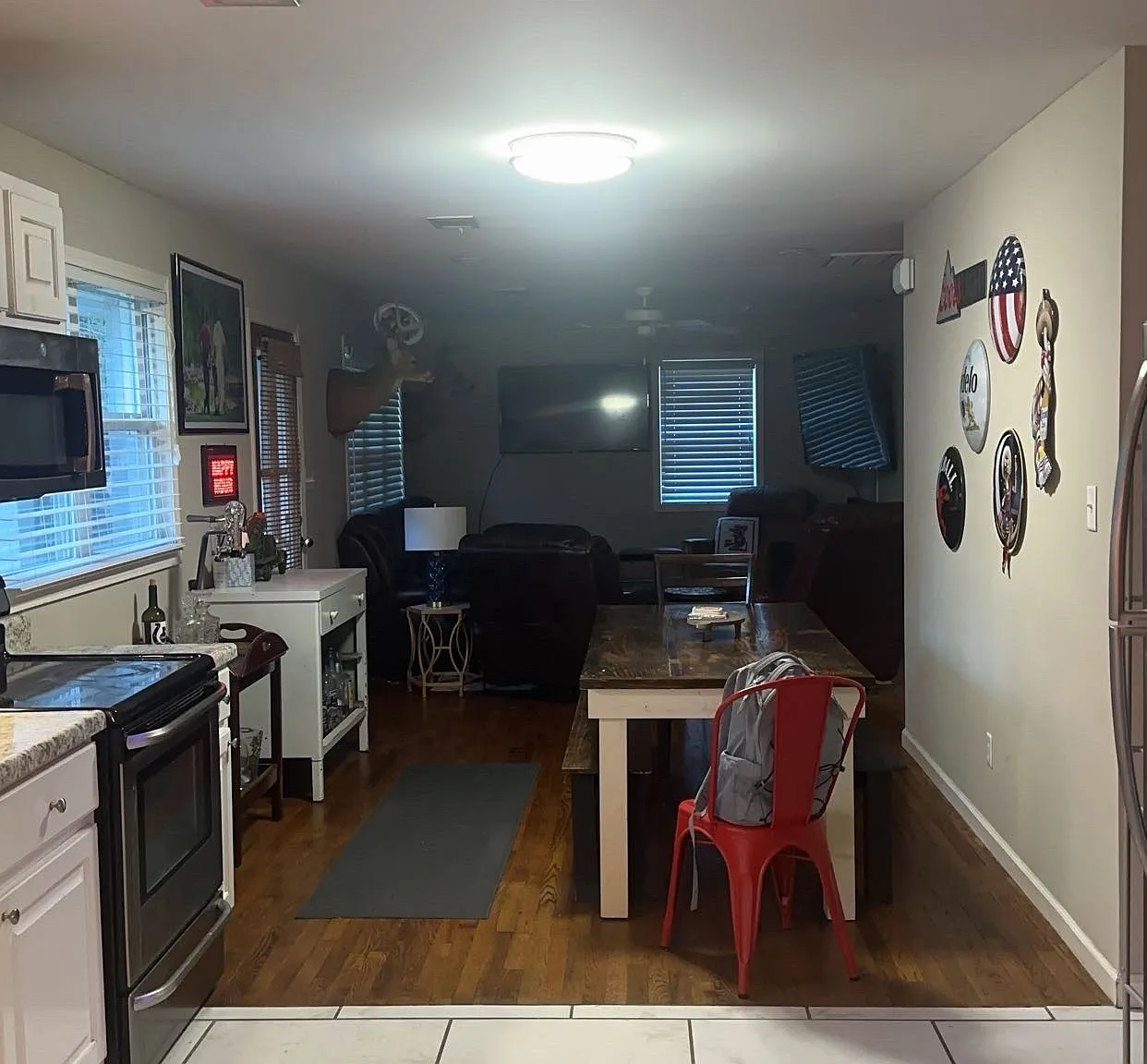 5 bed, 1148 sqft, $3,000 — Photo 3