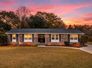 1277 Redeemer Dr, Hanahan, SC 29410