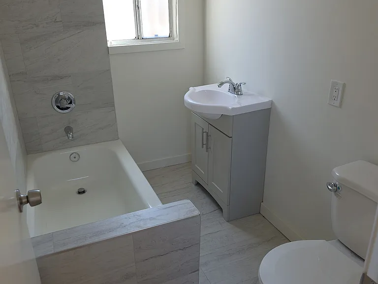 7007 Menlo Ave #4 — Photo 1