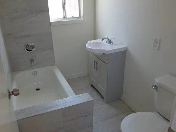 7007 Menlo Ave APT 4, Los Angeles, CA 90044