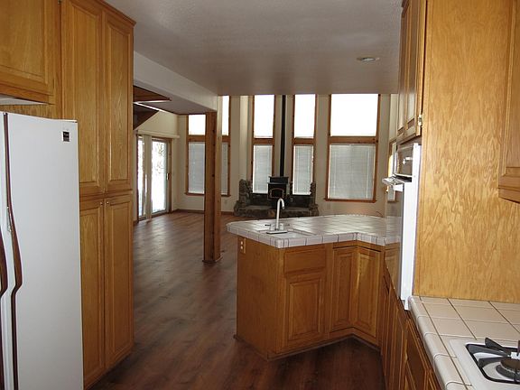 4th image of 11607 Norse Ave