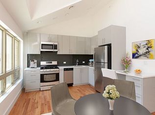 882 Metropolitan Ave, Brooklyn, NY 11211