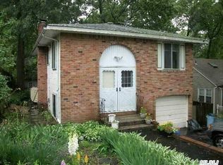 238 Deer Rd, Ronkonkoma, NY 11779