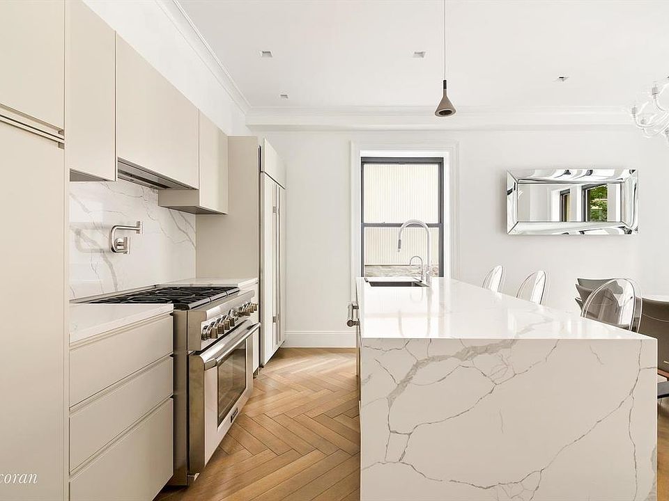 1st image of 215 W 88th St APT 2C
