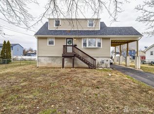 1140 Saint John St, Manville, NJ 08835