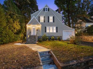 46 Puritan Ln, Stamford, CT 06906