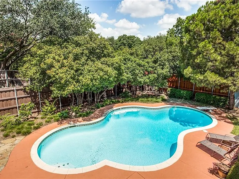 6407 Clubhouse Cir — Photo 12