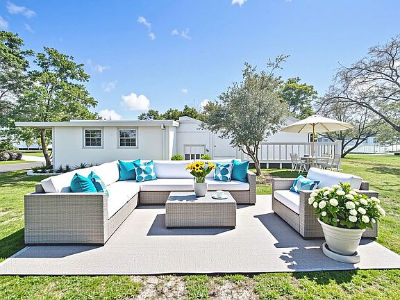 Outside - Staged furniture