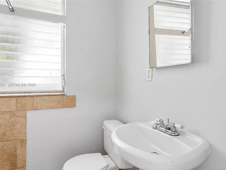 1507 Meridian Ave #7 — Photo 9