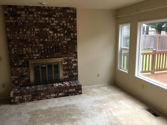 4th image of 12816 NE 70th Pl