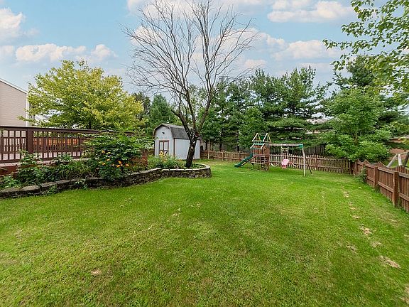 4th image of 8730 Taylor Woods Dr