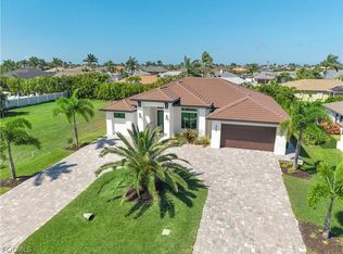 5002 Agualinda Blvd, Cape Coral, FL 33914
