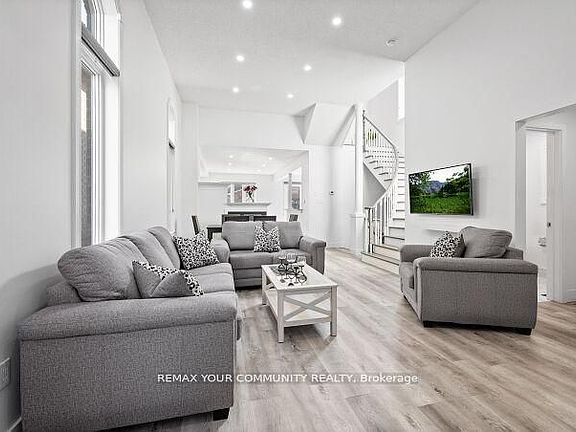 4th image of 144 Broomlands Dr