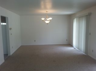 1978 N Fairview Ln, Rochester Hills, MI 48306