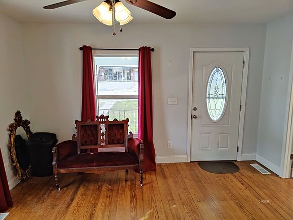 5th image of 479 Richland Ave
