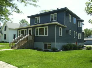 904 E Center St APT 9, Rochester, MN 55904