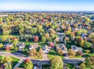 2668 Brittany Ln, Woodbury, MN 55125