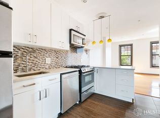 751 Franklin Ave #2, Brooklyn, NY 11238