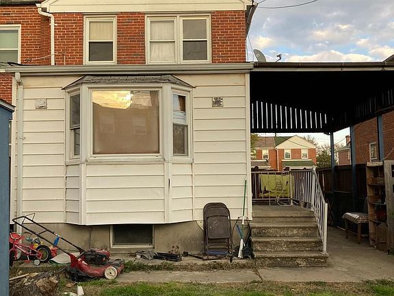 3rd image of 3474 McShane Way #1
