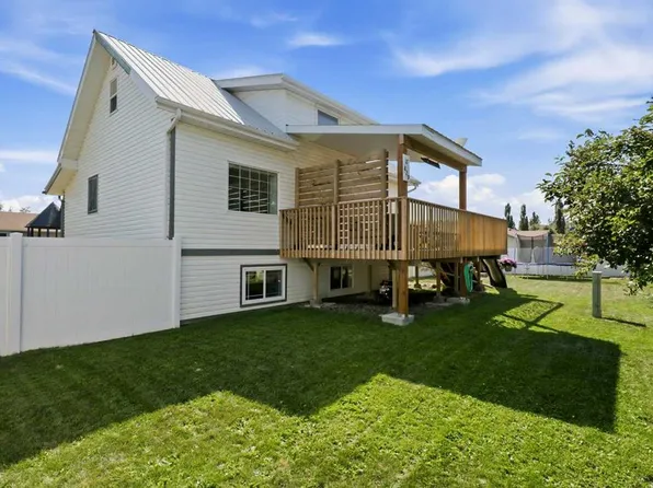 829 W 20th St #17, Didsbury, AB T0M 0W0