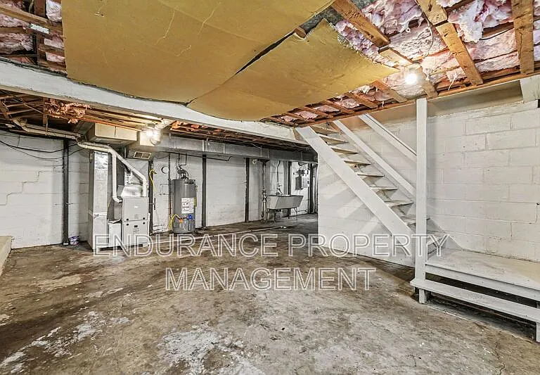 937 Grand Ave — Photo 17