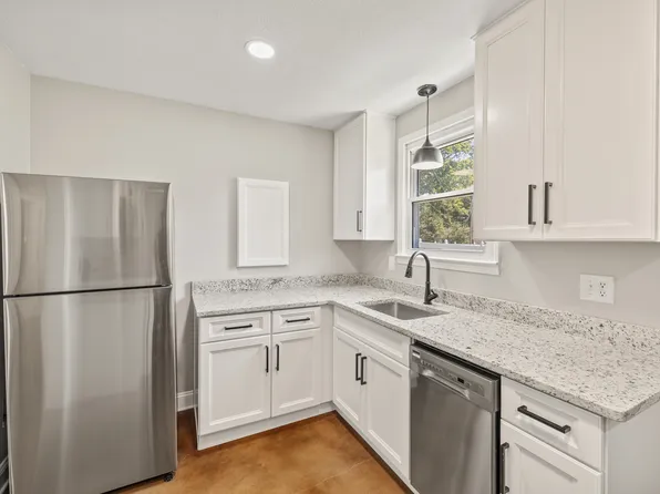 2582 Hobert Rd #2, Cookeville, TN 38501