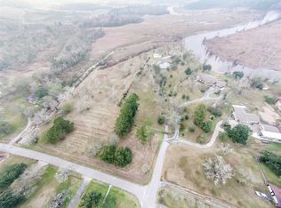 190 Jennie St, Bridge City, TX 77611