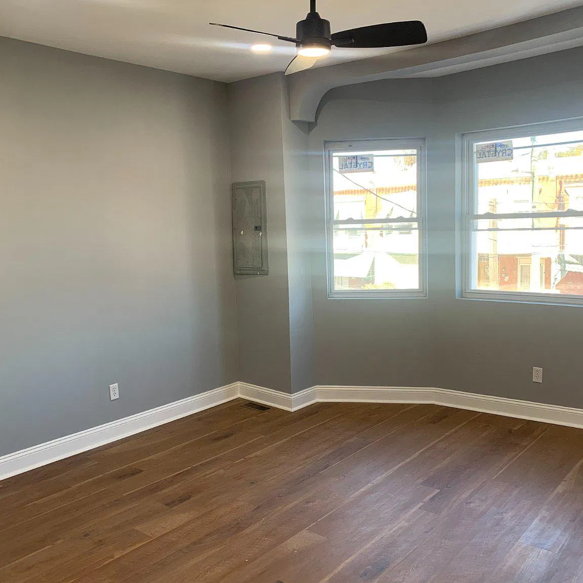 2 bed, 1.0 bath, 1000 sqft, $1,400 — Photo 3