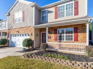 2010 Savannah Hills Dr, Matthews, NC 28105