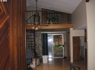 7130 S King St, Canby, OR 97013