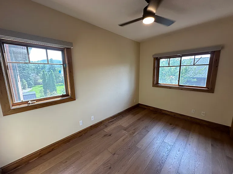 150 Adams St #15 — Photo 14