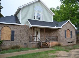 4022 Forest Ave W, Macon, GA 31204