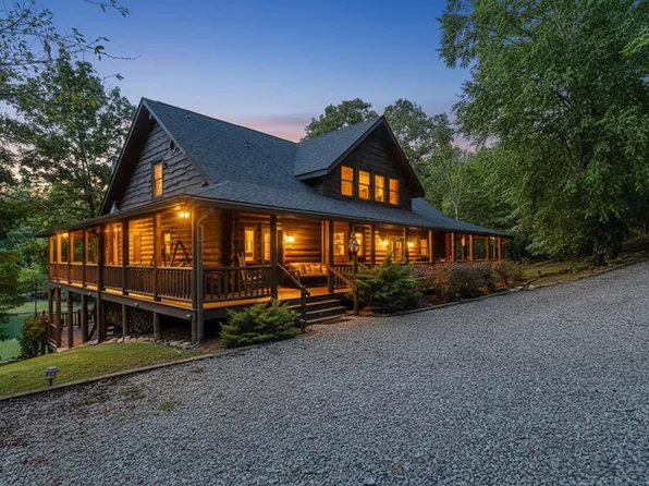 505 Old Salem Rd, Mineral Bluff, GA 30559