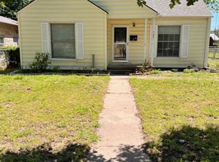 705 W Indiana Ave, Enid, OK 73701