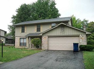 11902 Colbarn Dr, Fishers, IN 46038