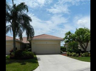 2068 Crestview Way, Naples, FL 34119