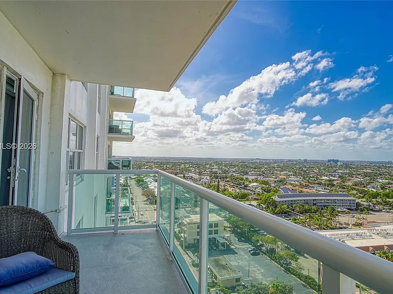 3550 Galt Ocean Dr #1808 — Photo 20