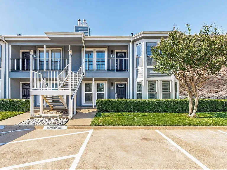 630 W Canty St #B4 — Photo 14
