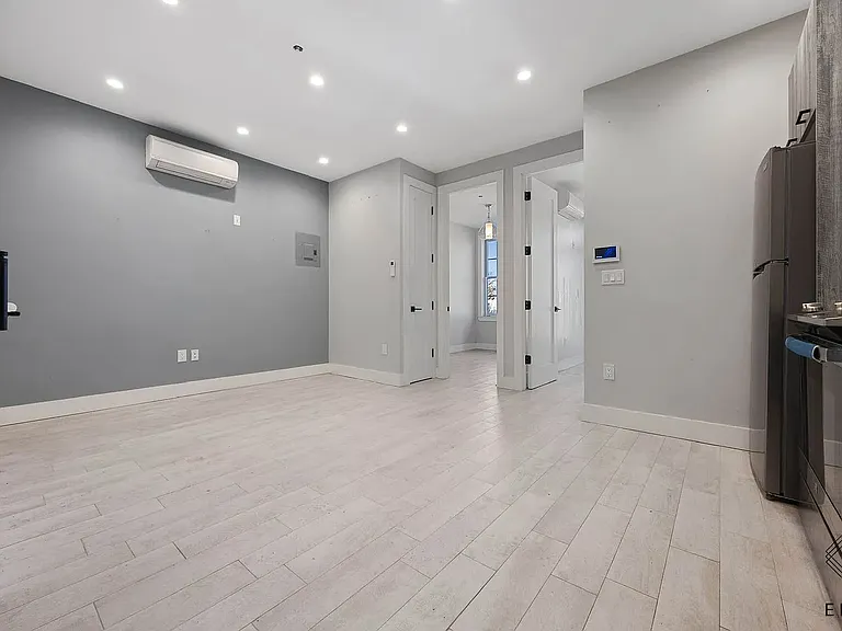 1757 Brooklyn Ave #2D — Photo 5