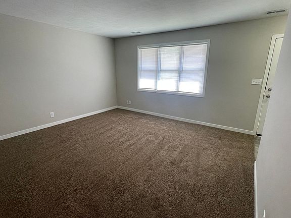 3rd image of 641 W D St #653