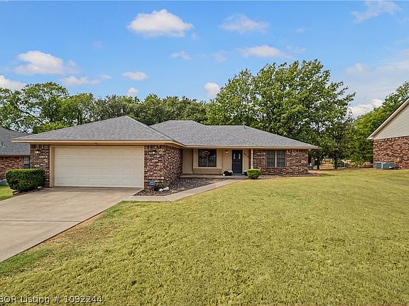 2nd image of 5418 S 93rd Cir