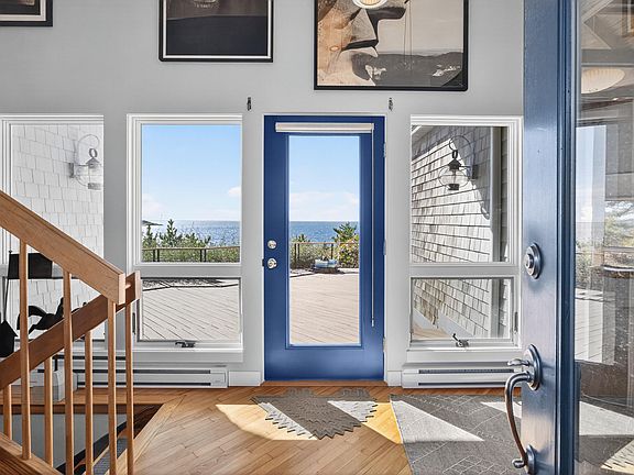 4th image of 344 King Phillip Road