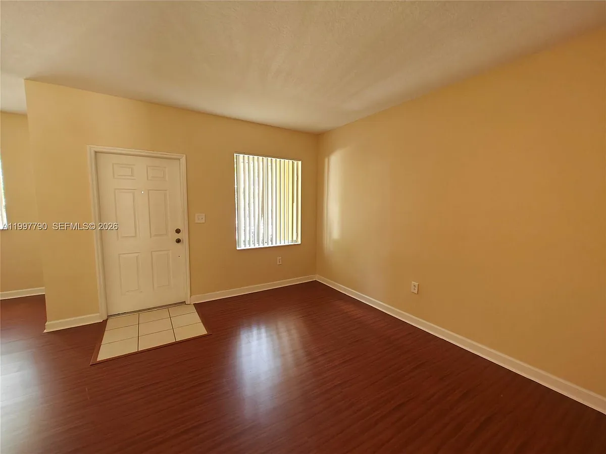 Building Photo - 11252 SW 230th Ter #11252
